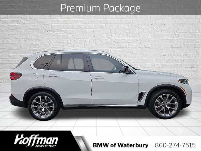 Certified 2024 BMW X5 xDrive40i w/ Premium Package AWD/4WD image 9
