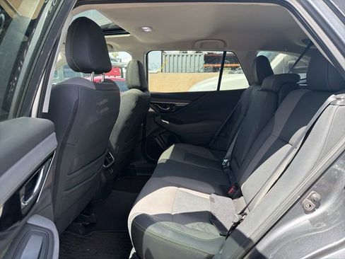 Used 2025 Subaru Outback Onyx Edition AWD/4WD image 19