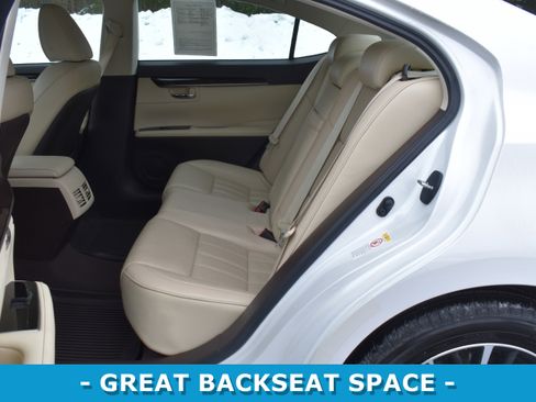 Used 2017 Lexus ES 350 image 9