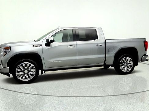 Used 2023 GMC Sierra 1500 Denali AWD/4WD image 8