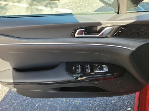 Used 2025 Kia K5 EX image 20