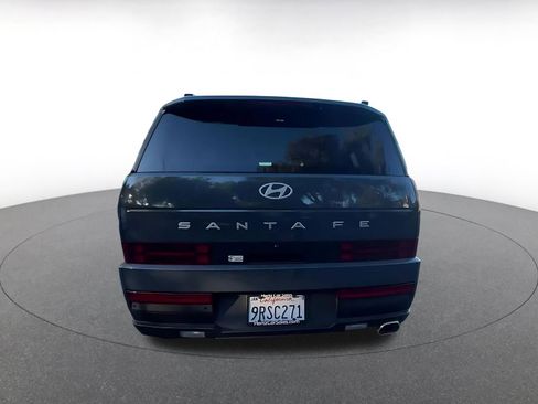 Used 2025 Hyundai Santa Fe SEL image 12