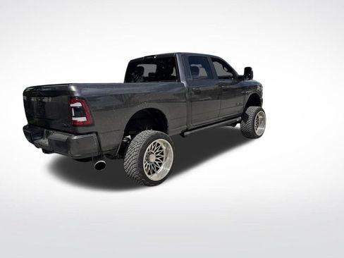Used 2024 RAM 2500 Big Horn w/ Night Edition AWD/4WD image 4