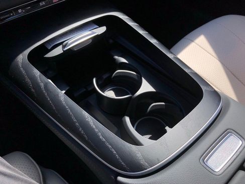 New 2026 Mercedes-Benz E 350 4MATIC Sedan image 33