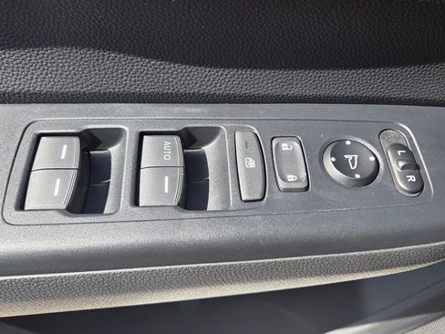 Certified 2023 Honda CR-V LX image 29