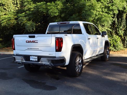 Used 2025 GMC Sierra 1500 SLT w/ SLT Premium Plus Package AWD/4WD image 10