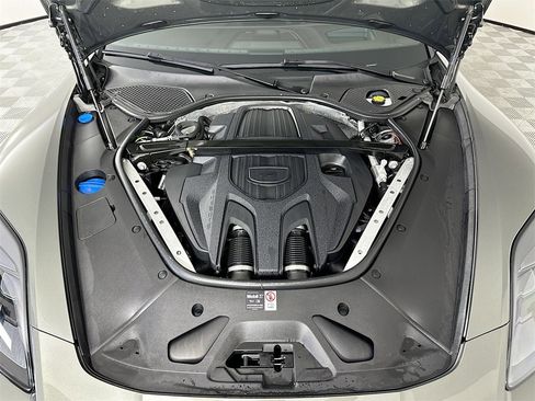 Used 2025 Porsche Panamera 4 image 32