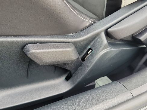 Used 2022 Ford Mustang Shelby GT500 w/ Carbon Fiber Track Pack image 19