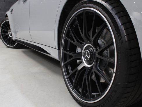 Used 2025 Mercedes-Benz E 53 AMG e 4MATIC Sedan image 24