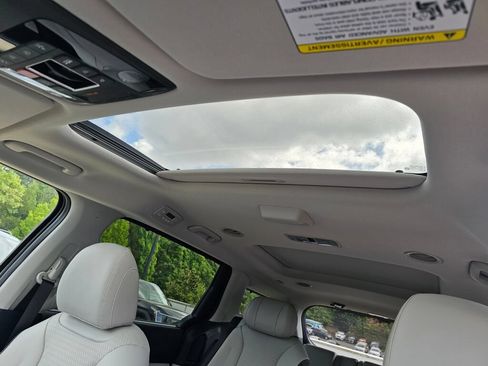 New 2026 Kia Carnival SX Prestige FWD image 10