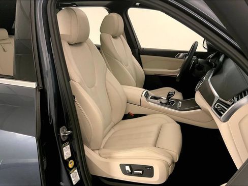Used 2022 BMW X5 xDrive40i AWD/4WD image 6