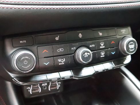 Used 2021 Dodge Durango R/T AWD/4WD image 35