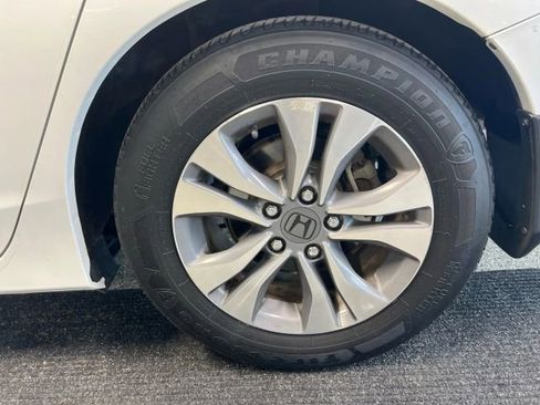 Used 2014 Honda Accord LX image 13
