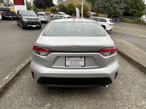 Certified 2025 Toyota Corolla LE FWD image 6