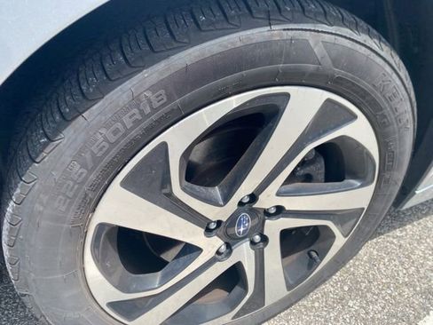 Used 2022 Subaru Legacy Limited AWD/4WD image 3