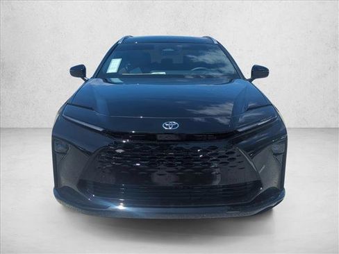 New 2026 Toyota Crown Signia AWD/4WD image 2