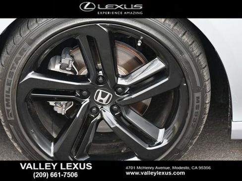 Used 2018 Honda Accord Sport image 6