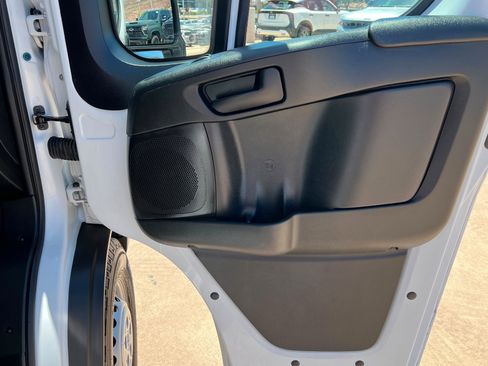 Used 2025 RAM ProMaster 3500 w/ Convenience Group FWD image 21