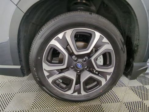 Used 2023 Subaru Ascent Touring AWD/4WD image 17