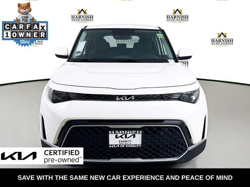 Certified 2025 Kia Soul LX w/ LX Technology Package FWD image 2