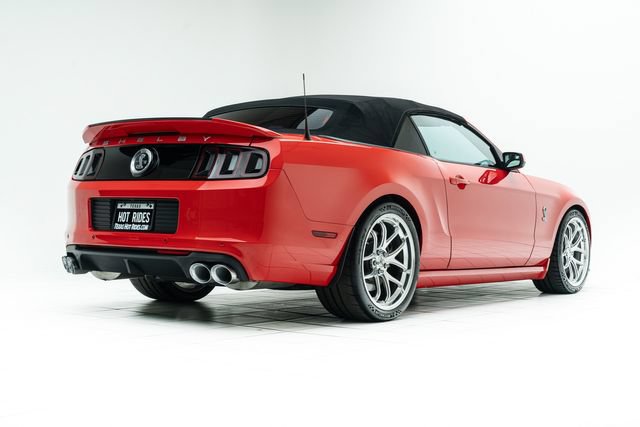 Used 2013 Ford Mustang Shelby GT500 RWD image 13