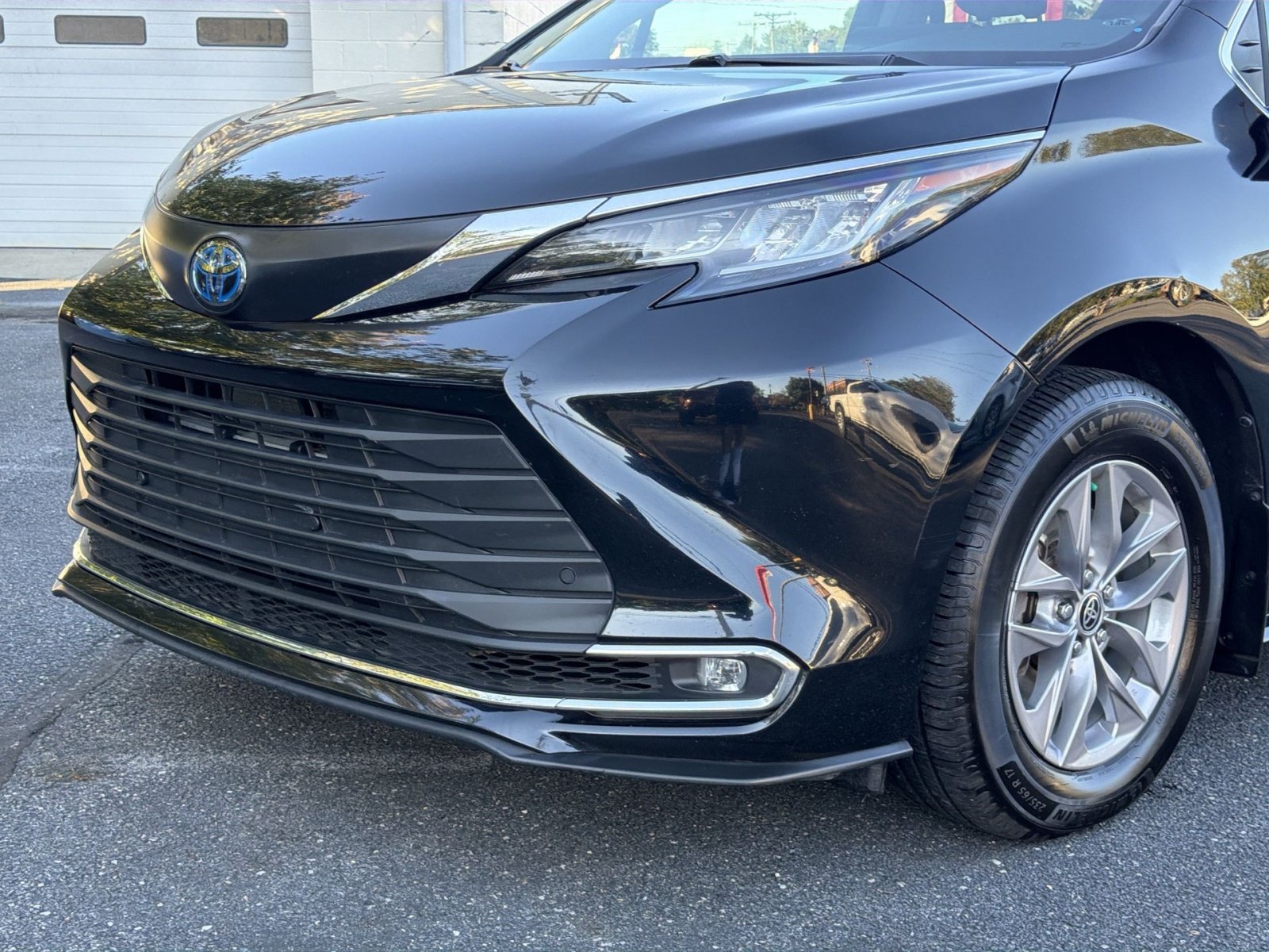 Used 2022 Toyota Sienna XLE AWD/4WD image 31
