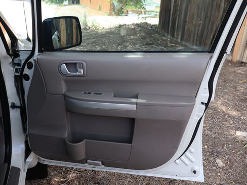 Used 2008 Mitsubishi Endeavor LS AWD/4WD image 26
