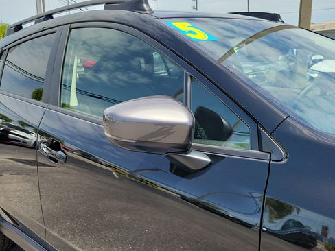Used 2025 Subaru Crosstrek 2.5i Premium AWD/4WD image 9