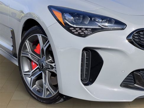 Used 2021 Kia Stinger GT image 44