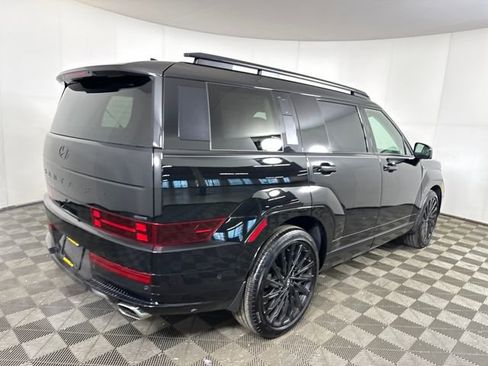 Used 2024 Hyundai Santa Fe Calligraphy image 3