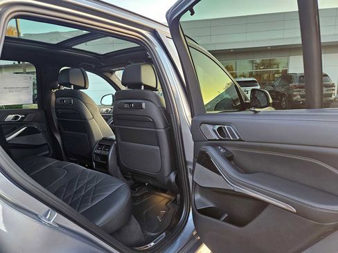 New 2026 BMW X5 xDrive40i w/ Executive Package image 14