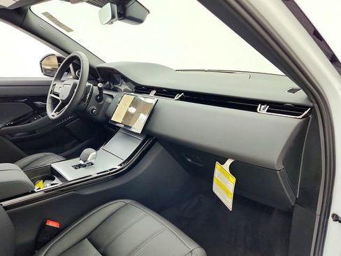 New 2025 Land Rover Range Rover Evoque S image 17