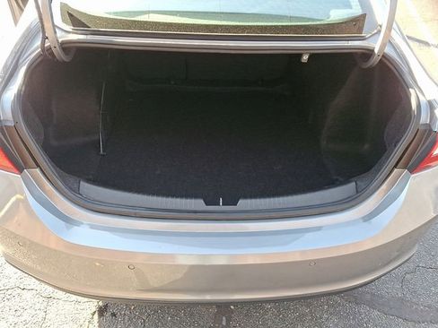 Used 2024 Chevrolet Malibu LT image 29