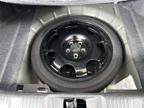 Used 2025 Ford Mustang Premium RWD image 39