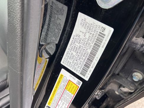 Used 2024 Honda Civic Sport image 32