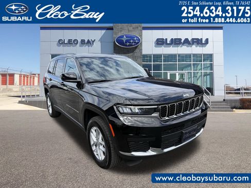 Used 2024 Jeep Grand Cherokee L Laredo image 1