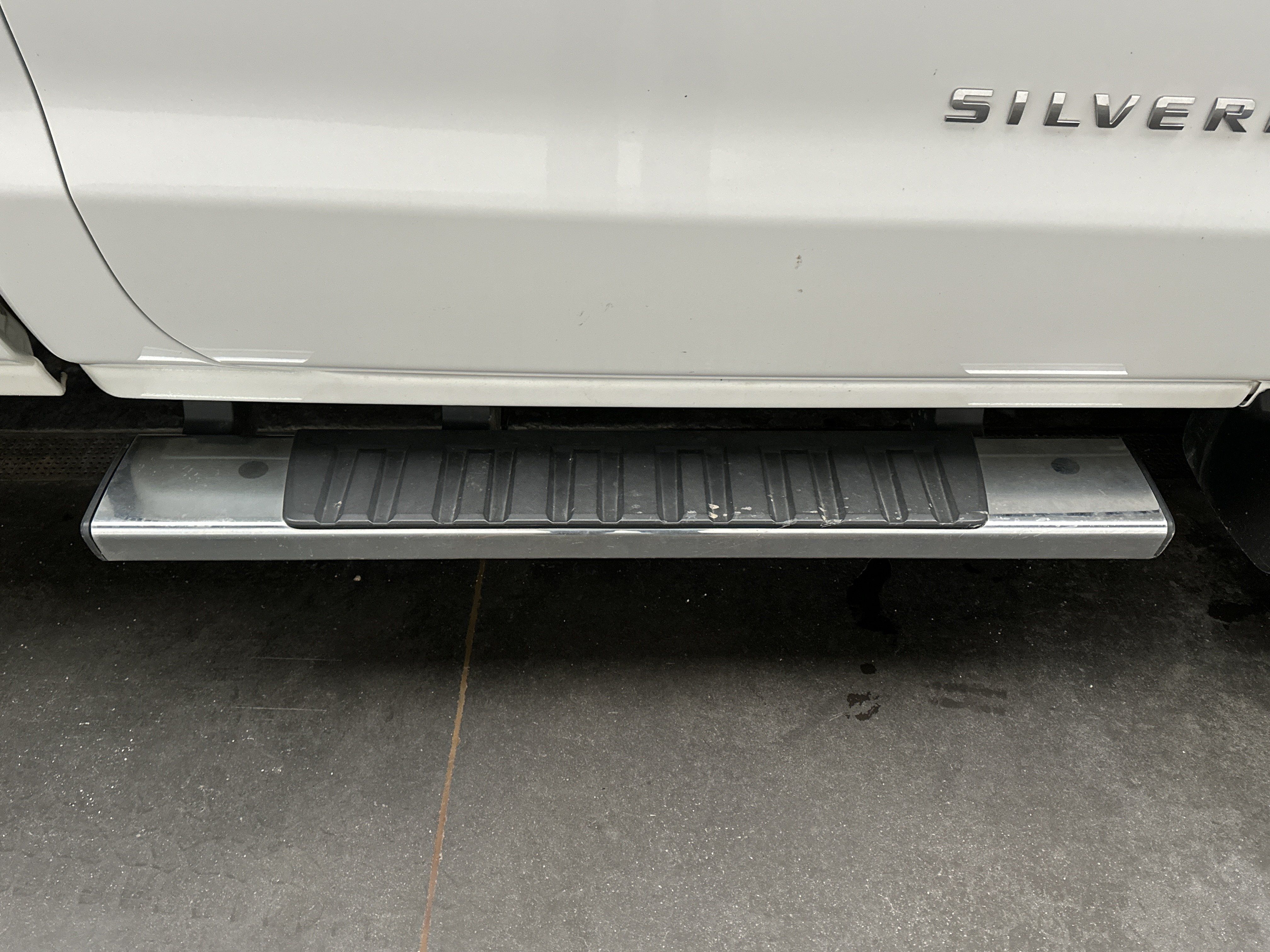 Used 2015 Chevrolet Silverado 1500 W/T RWD image 13