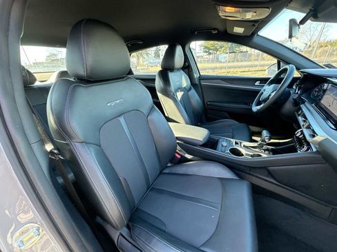 Used 2022 Kia K5 GT-Line image 17