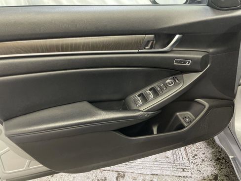 Certified 2018 Honda Accord EX-L image 13