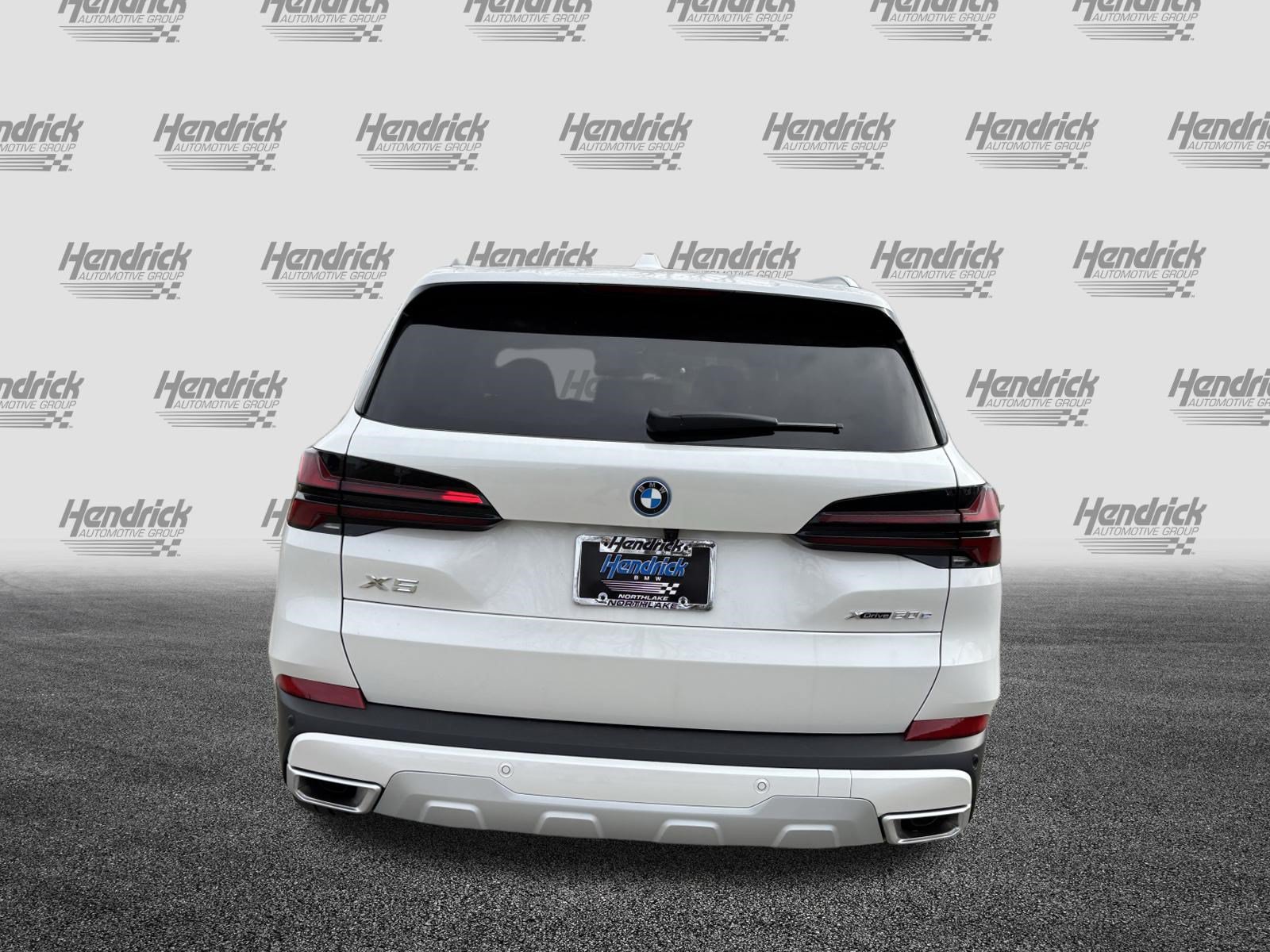 Certified 2026 BMW X5 xDrive50e w/ Executive Package AWD/4WD image 9