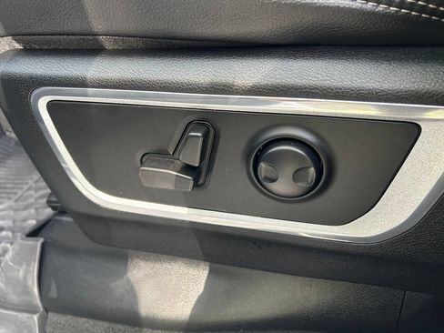 Certified 2023 RAM 1500 Laramie RWD image 18