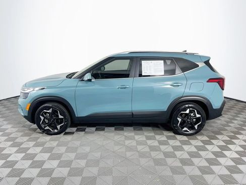 Used 2026 Kia Seltos EX FWD image 5