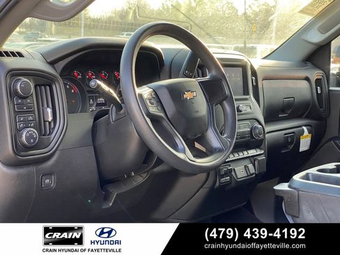 Used 2024 Chevrolet Silverado 2500 Custom w/ Custom Value Package image 9