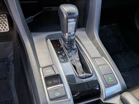 Used 2019 Honda Civic Sport image 14