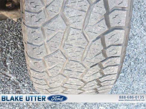 Used 2019 Ford F150 Platinum image 11