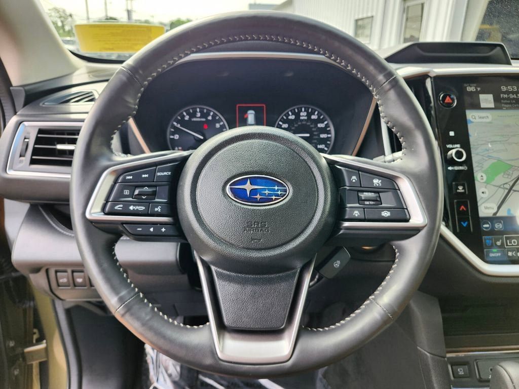 Used 2024 Subaru Ascent Touring AWD/4WD image 27
