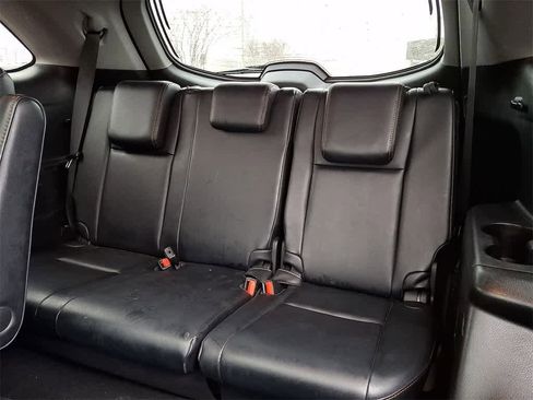 Used 2017 Toyota Highlander Limited Platinum image 11