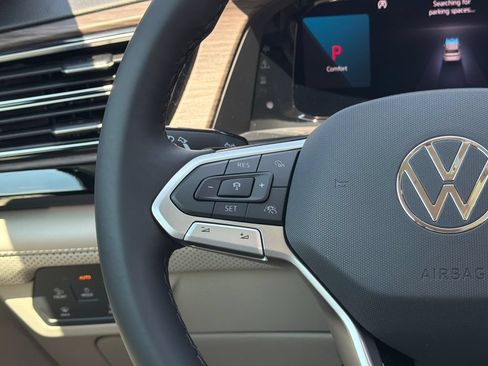 New 2026 Volkswagen Atlas SEL Premium R-Line AWD/4WD image 19