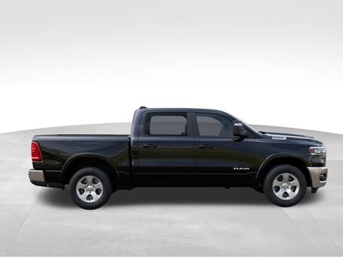 Used 2025 RAM 1500 Big Horn AWD/4WD image 22