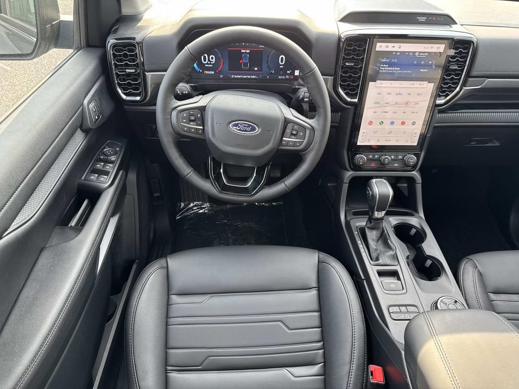 New 2026 Ford Ranger Lariat w/ FX4 Off-Road Package AWD/4WD image 13